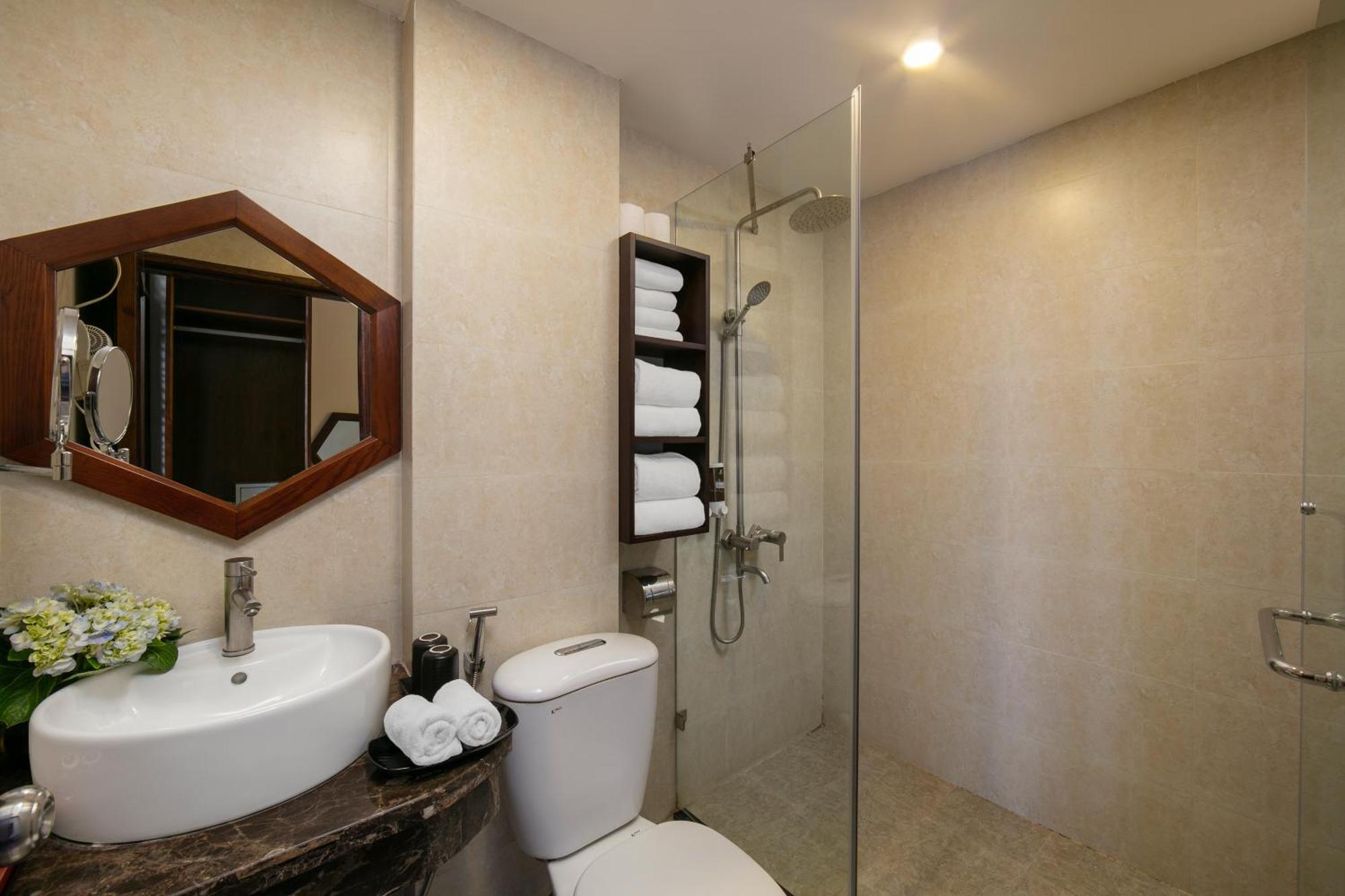 Victory Legend Hotel & Spa Hanoi Exterior foto